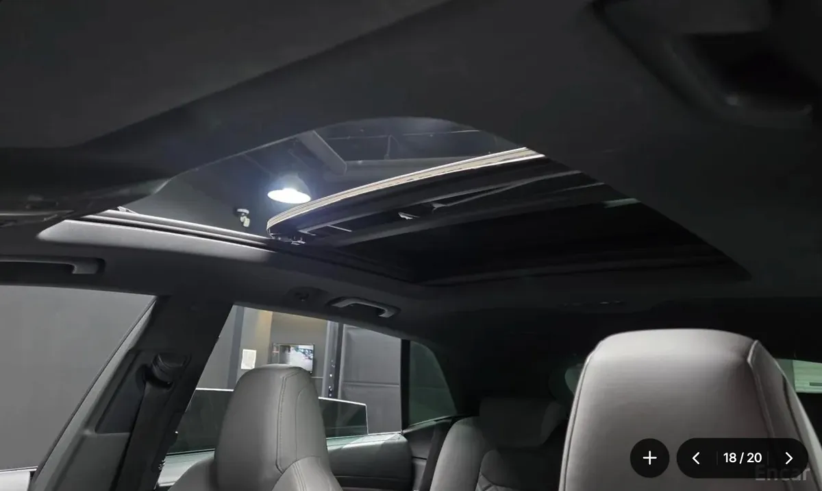 AUDI Q8 2022