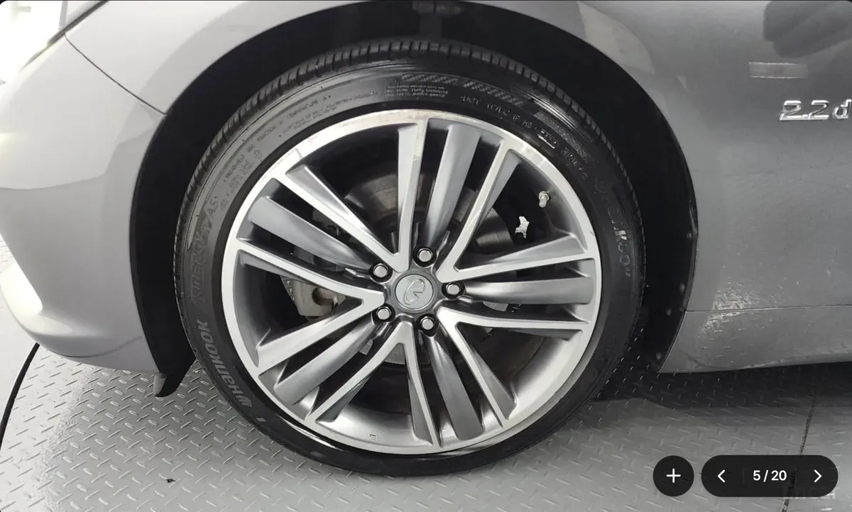 INFINITI Q50 PREMIUM 2015