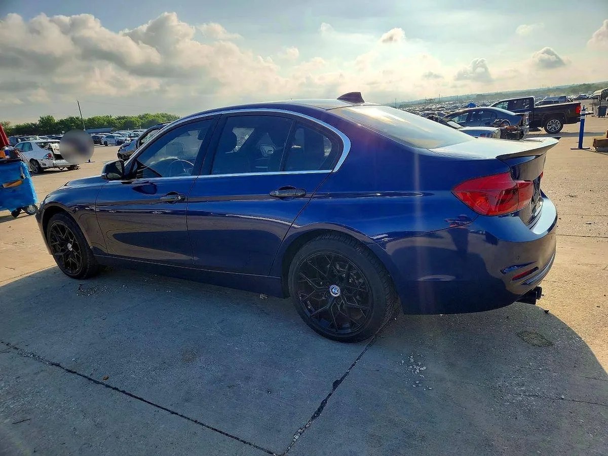 BMW 330I 2017