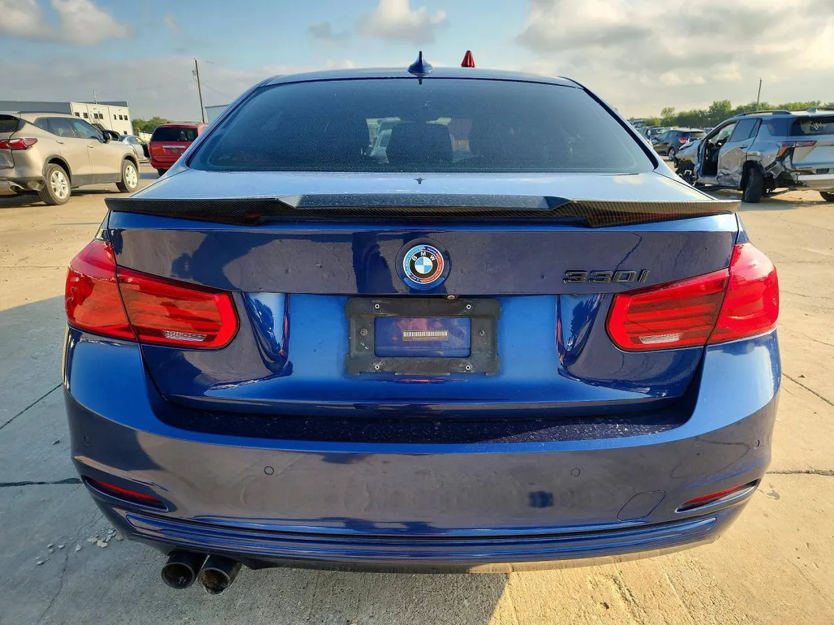 BMW 330I 2017