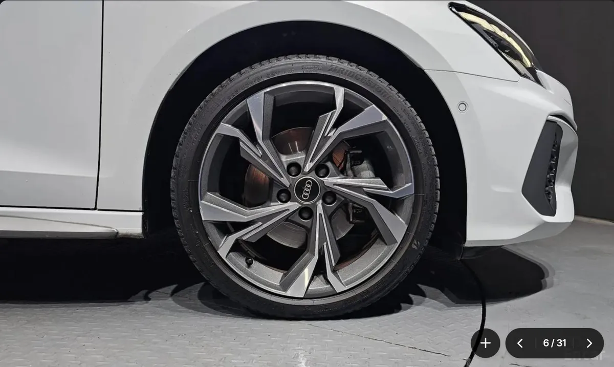 AUDI A3 PREMIUM 2023