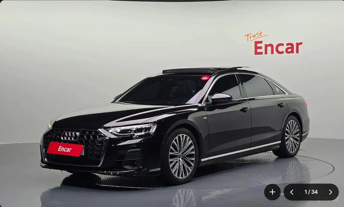 AUDI A8 2022