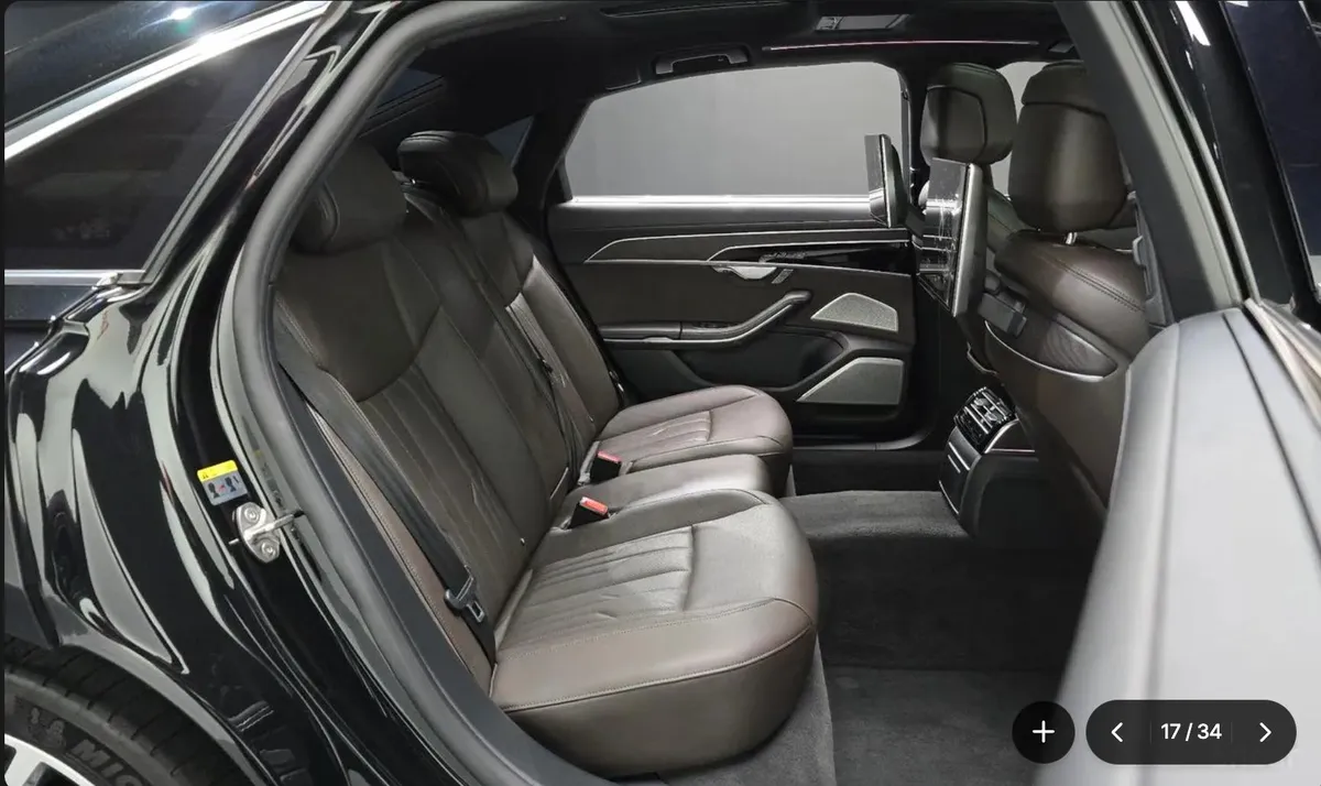 AUDI A8 2022