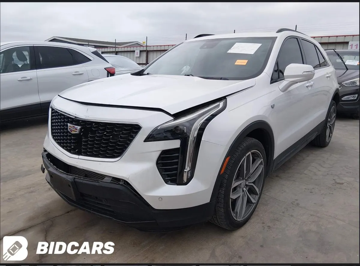 CADILLAC XT4 FWD SPORT 2022
