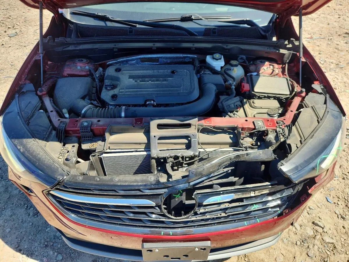 BUICK ENVISION ESSENCE 2022