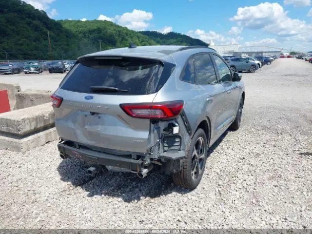 FORD ESCAPE ST-LINE SELECT 2023
