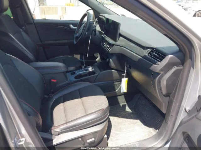 FORD ESCAPE ST-LINE SELECT 2023
