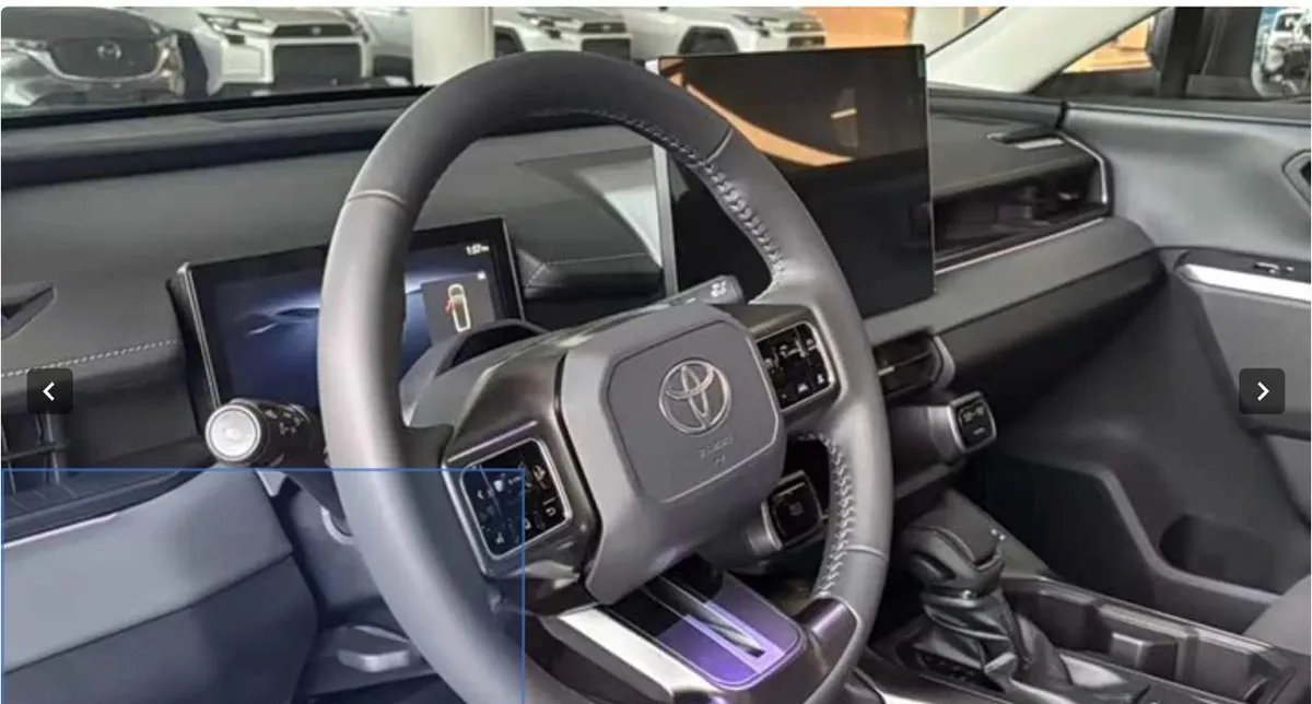 TOYOTA RAV4 R-4 ELITE 2026
