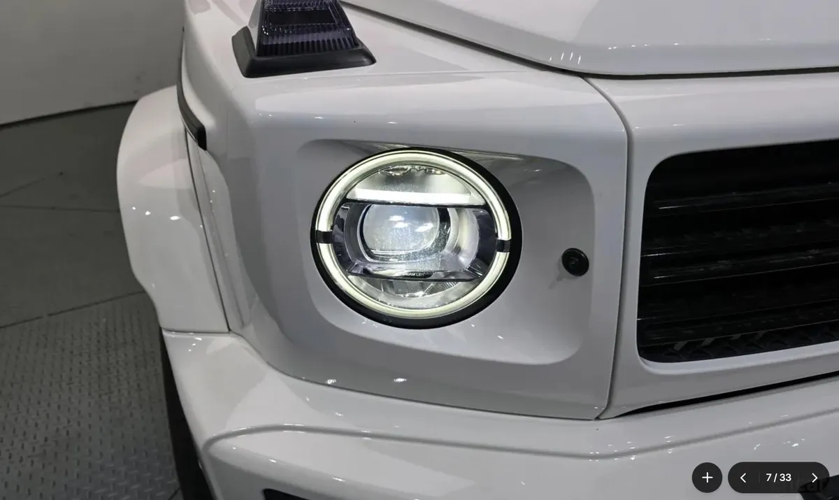 MERCEDES-BENZ G400D 2023