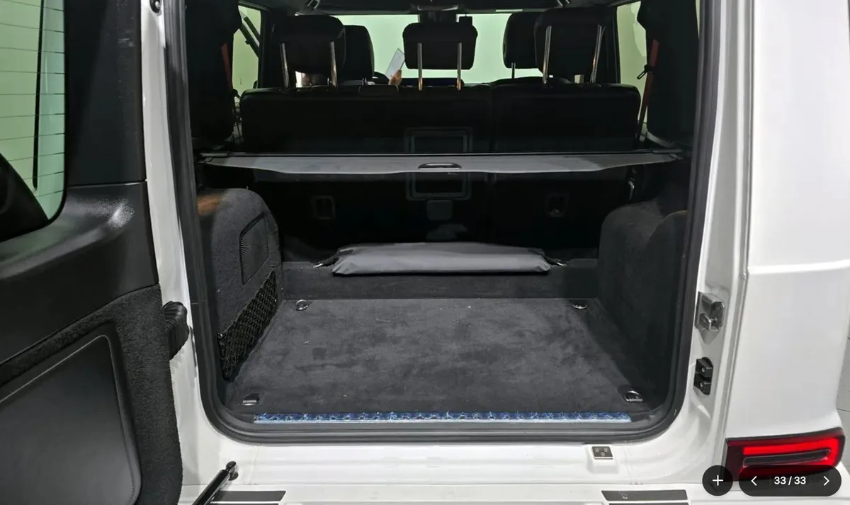 MERCEDES-BENZ G400D 2023