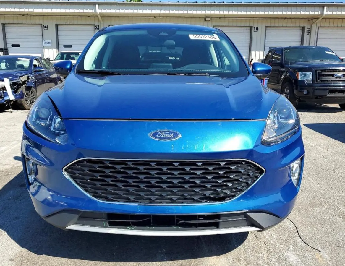 FORD ESCAPE SEL 2022