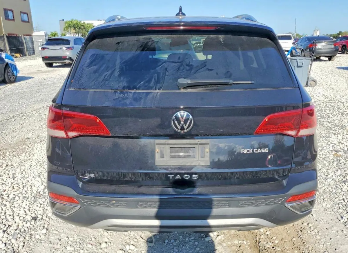 VOLKSWAGEN TAOS SE 2022