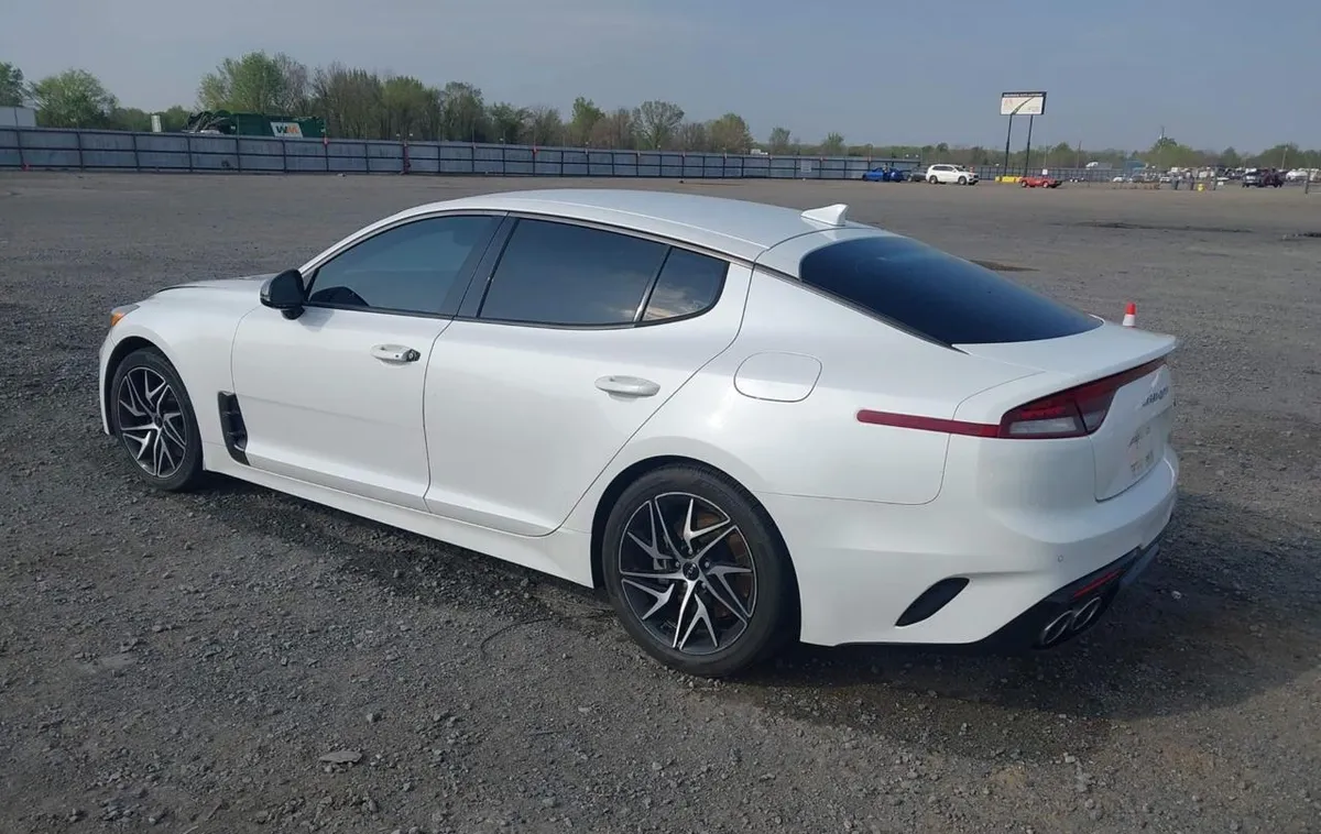 KIA STINGER GT-LINE 2021