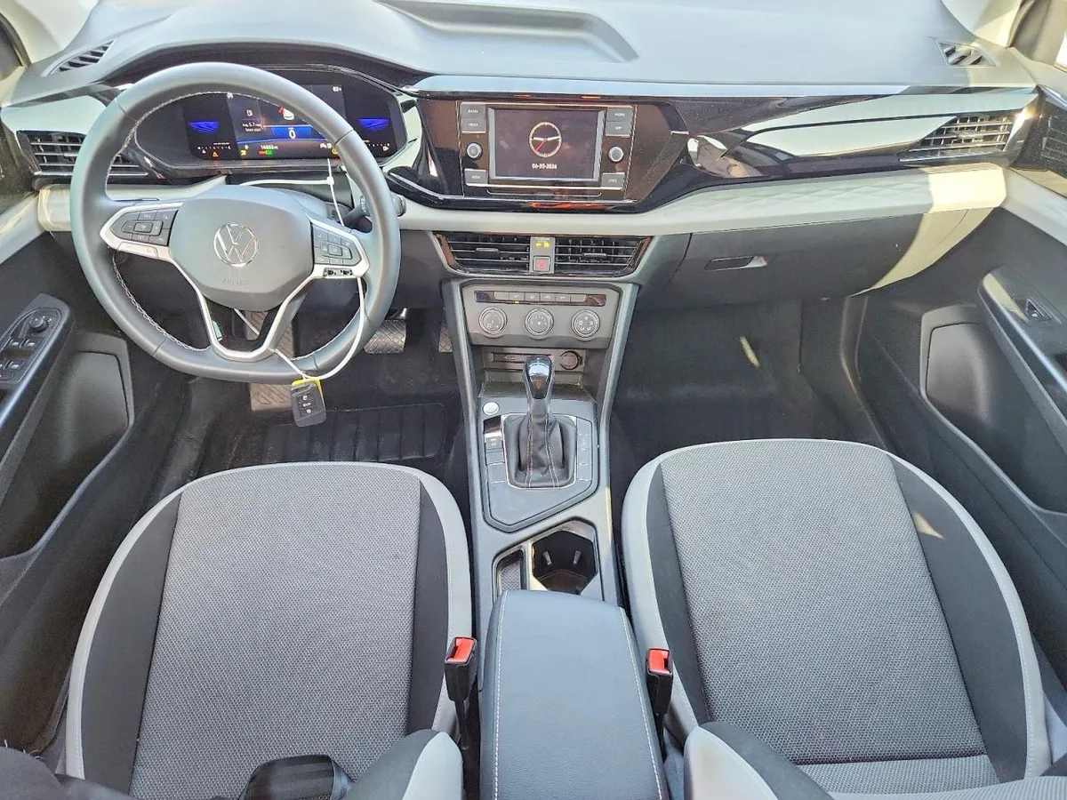 VOLKSWAGEN TAOS 2022