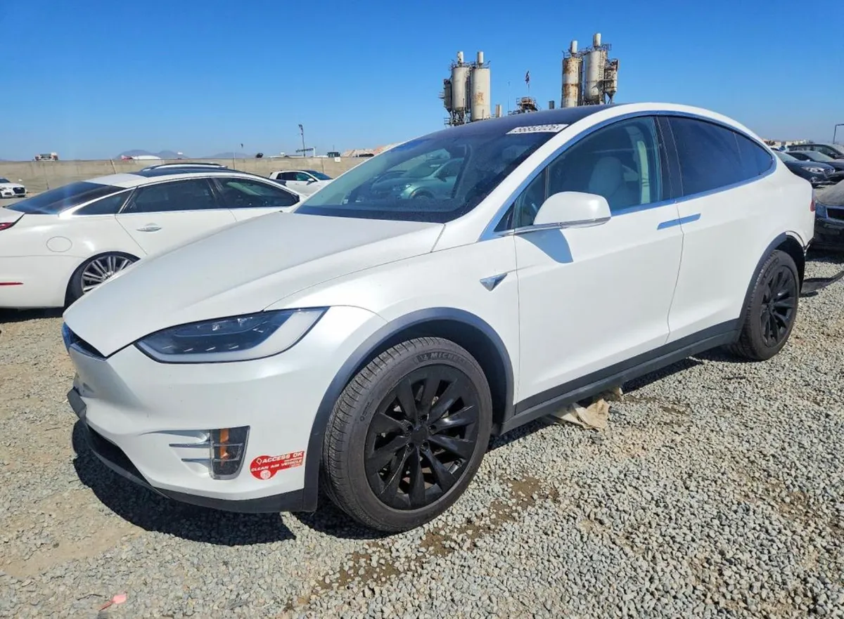 TESLA MODEL X 2017