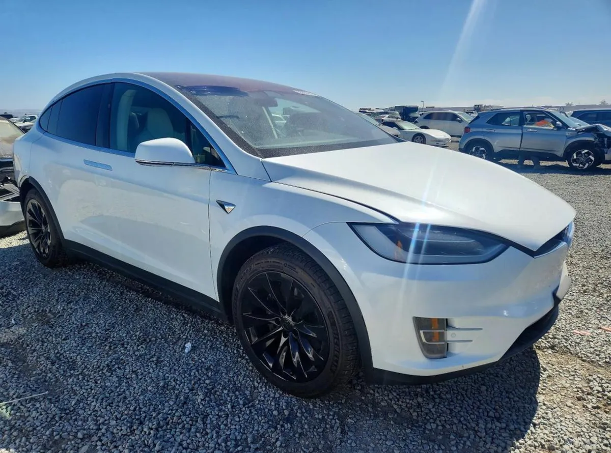 TESLA MODEL X 2017