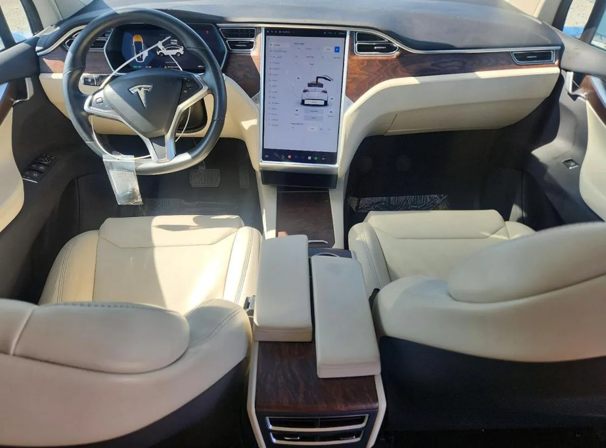 TESLA MODEL X 2017
