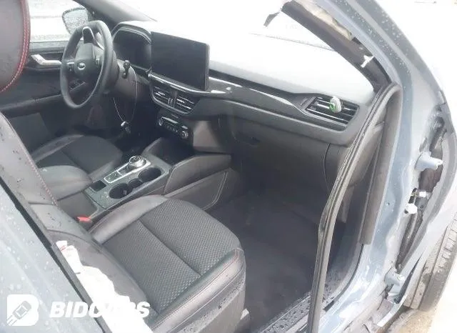 FORD ESCAPE 2023