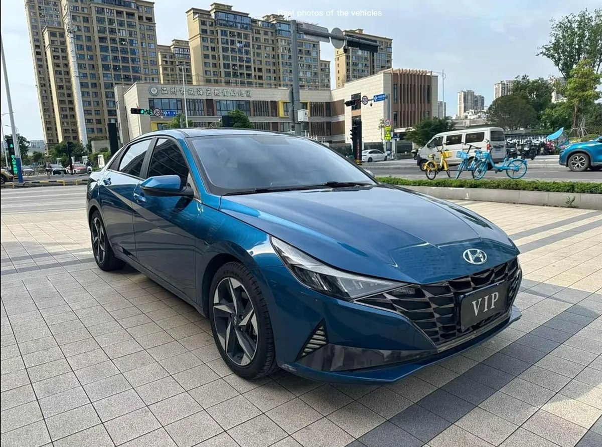 HYUNDAI ELANTRA ELITE 2022
