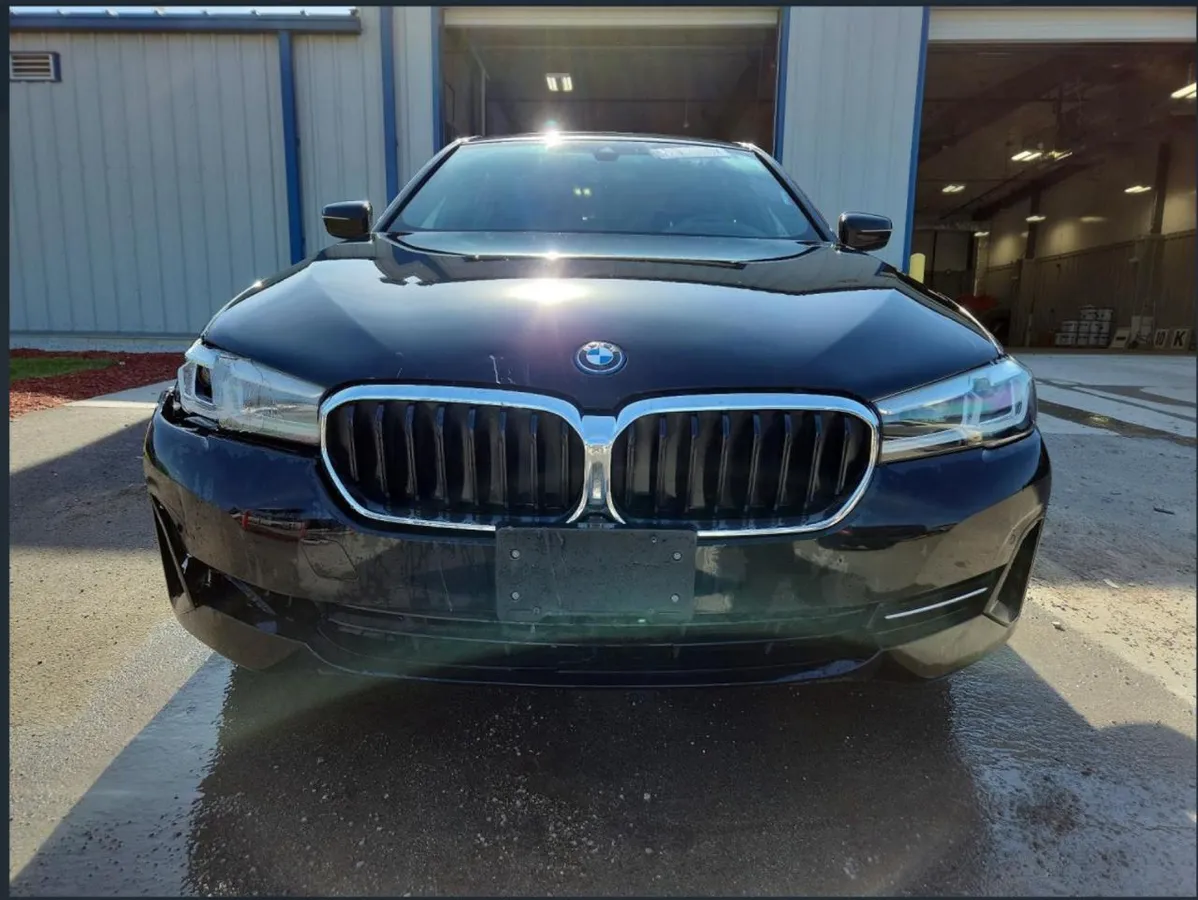 BMW 5 SERIES 2023