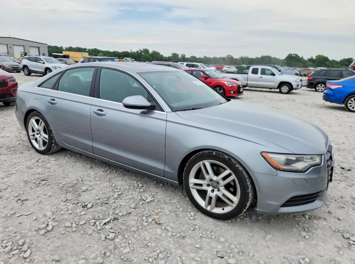 AUDI A6 PREMIUM PLUS 2015