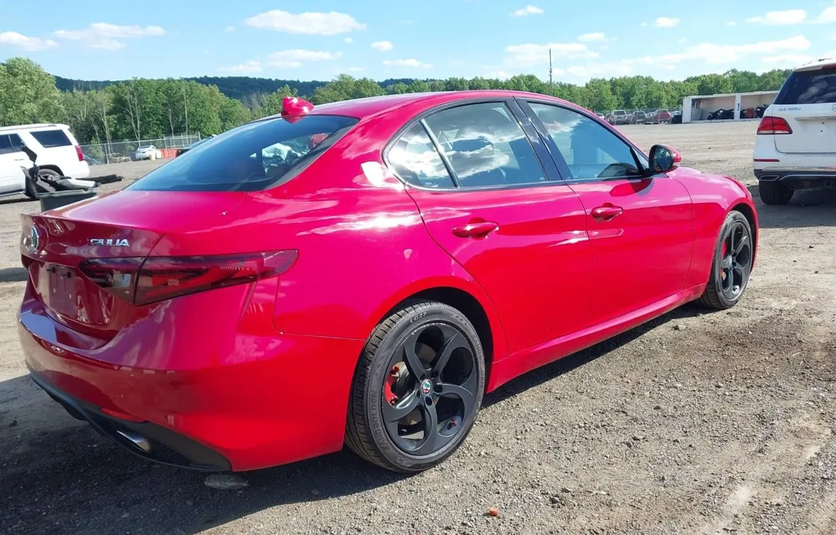 ALFA ROMEO GIULIA AWD 2017