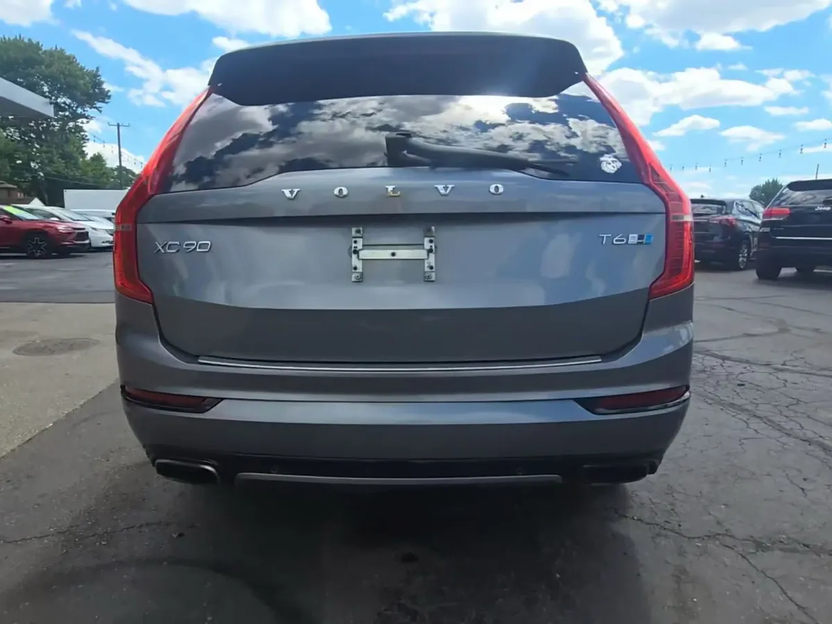 VOLVO XC90 T6 R-DESIGN 7-PASSENGER 2017