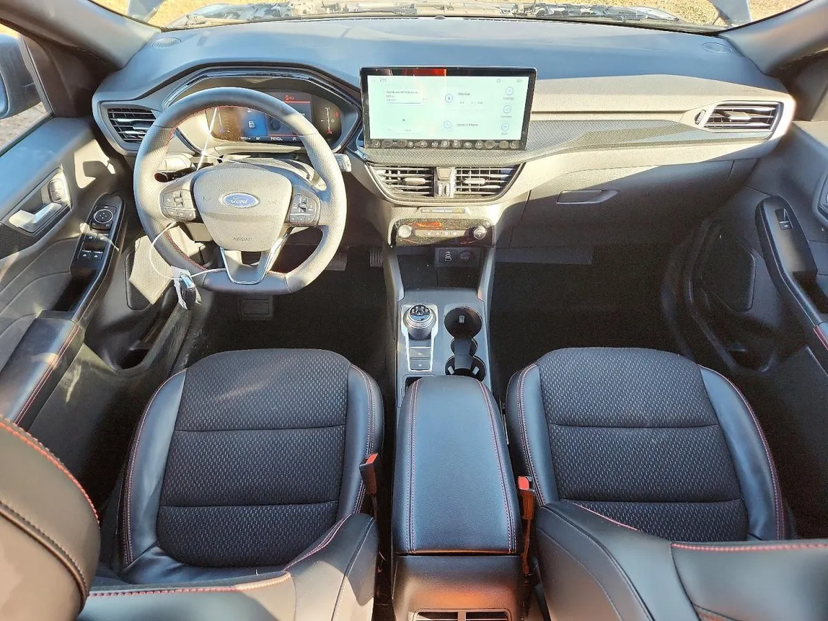 FORD ESCAPE 2025