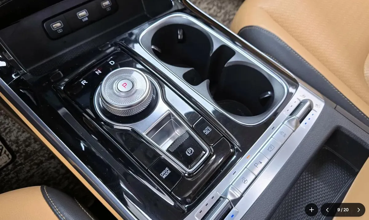 KIA CARNIVAL SIGNATURE 2021