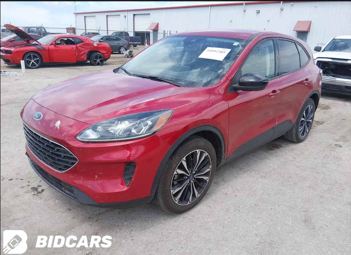 FORD ESCAPE 2022