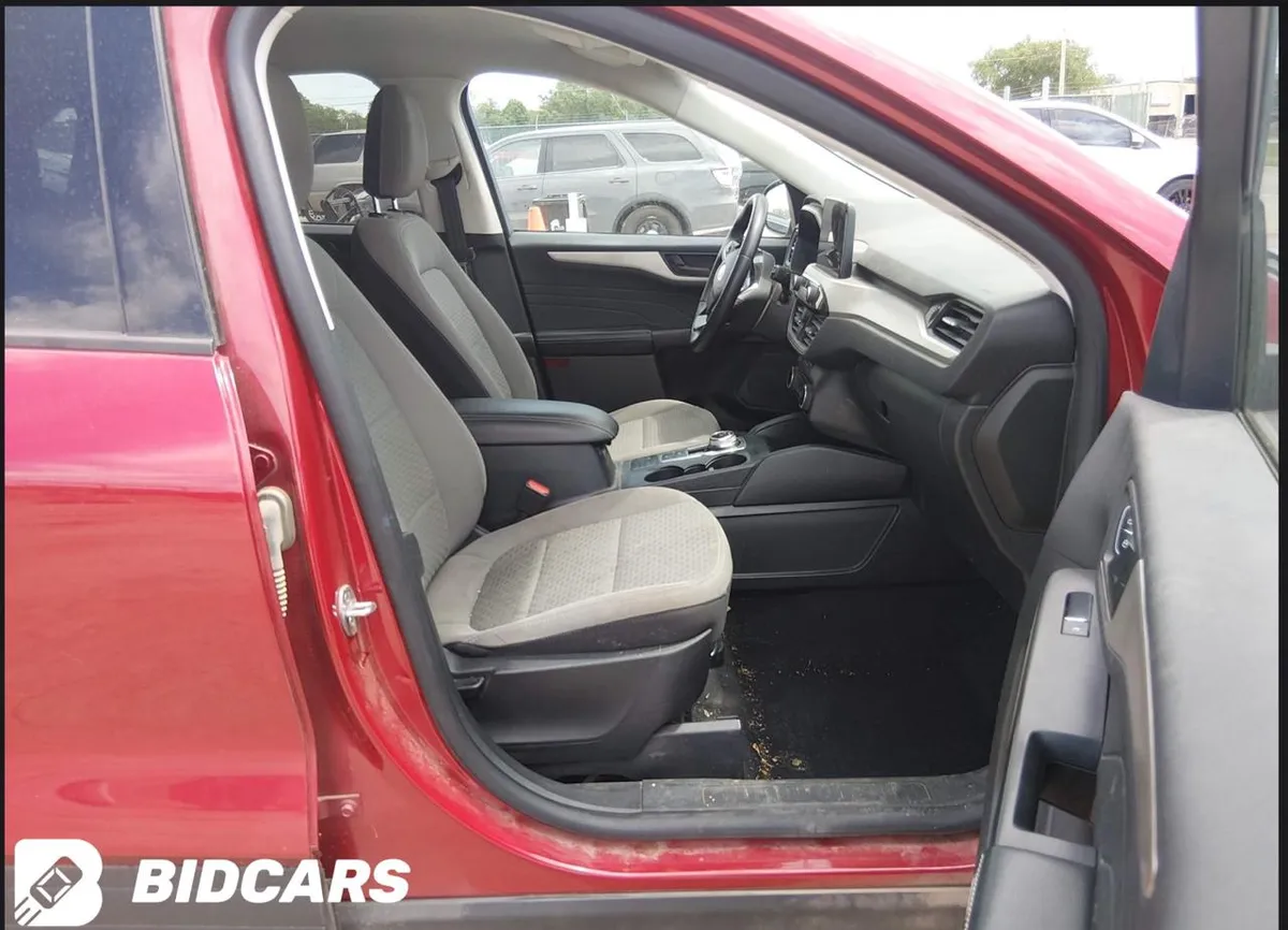 FORD ESCAPE 2022