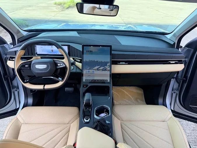 GEELY BOYUE L 2023