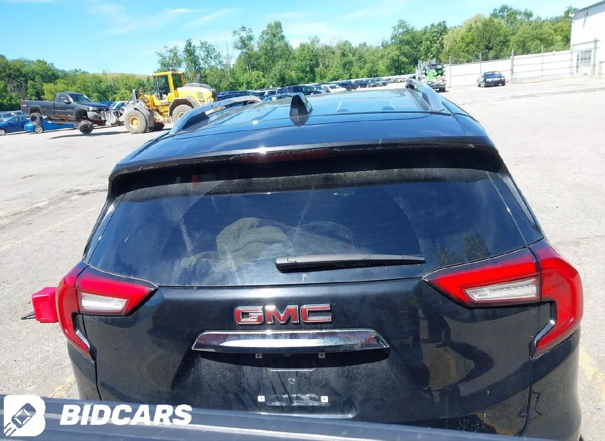 GMC TERRAIN AWD DENALI 2022