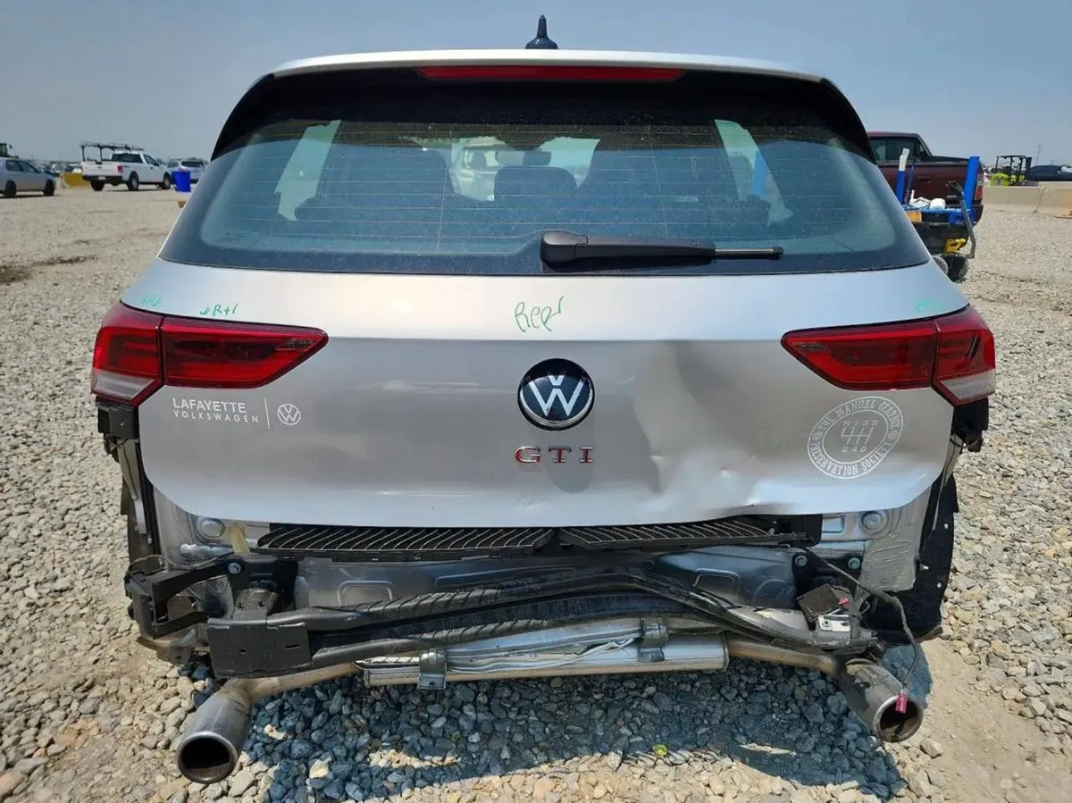 VOLKSWAGEN GOLF GTI 2023