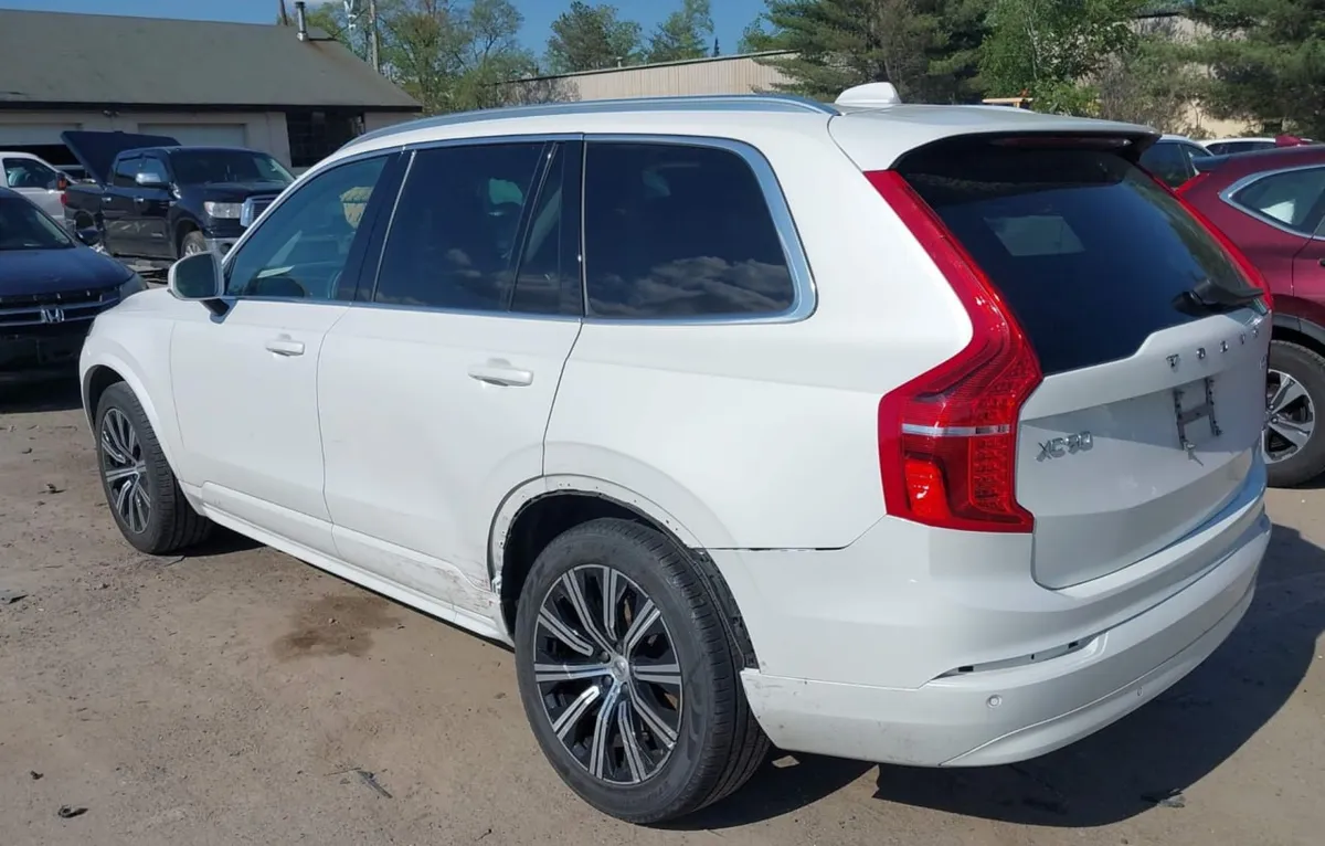 VOLVO XC90 B6 CORE 2022