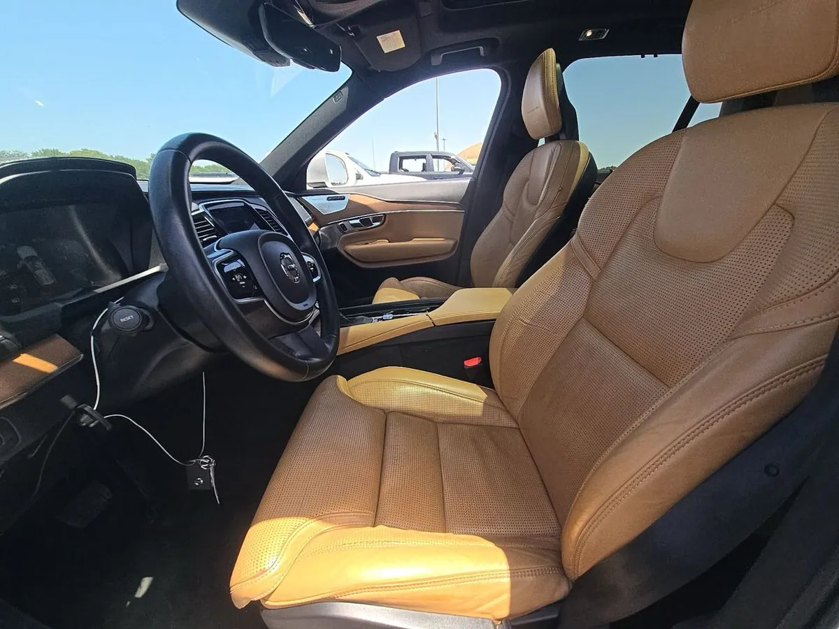 VOLVO XC90 T6 INSCRIPTION 7-PASSENGER 2017