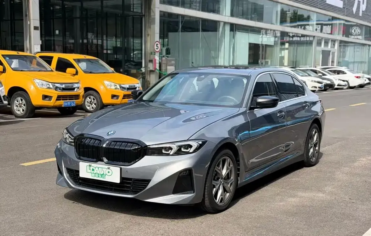 BMW I3 EDRIVE 35L 2023