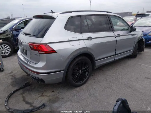 VOLKSWAGEN TIGUAN SE 2022