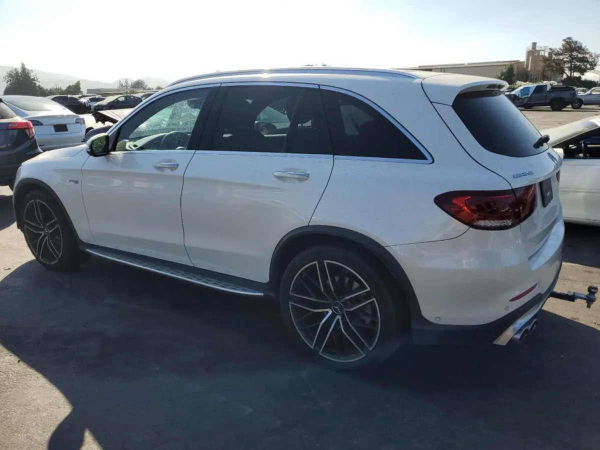 MERCEDES-BENZ GLC 4MATIC AMG 2022