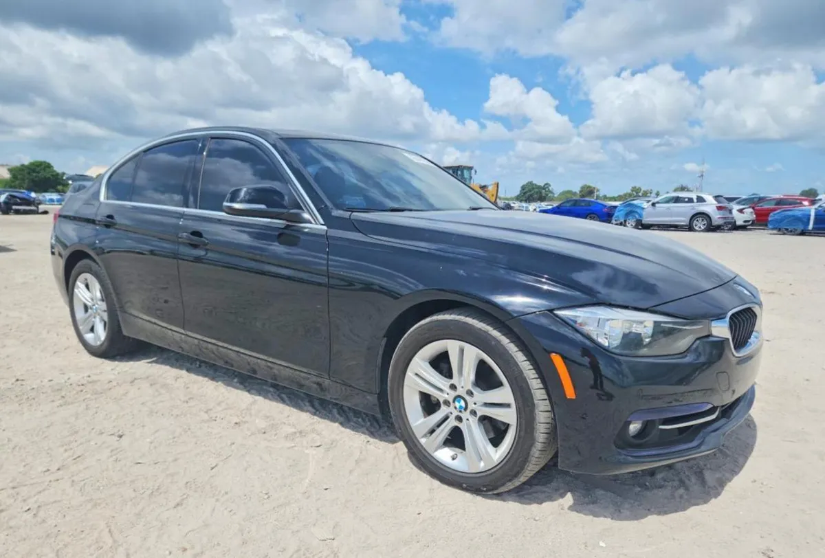 BMW 330 I 2017