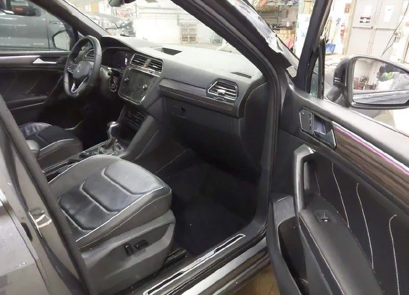 VOLKSWAGEN TIGUAN SEL 2022