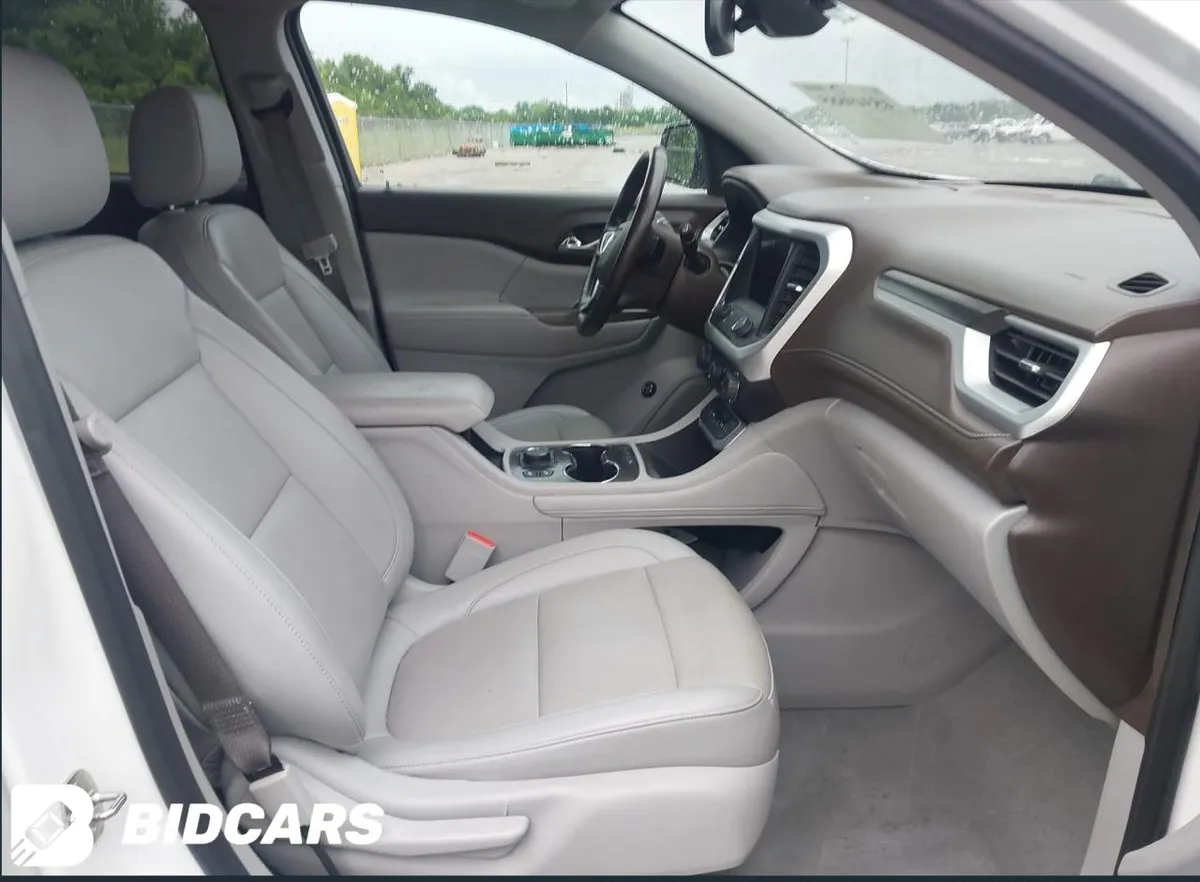 GMC ACADIA FWD SLT 2024