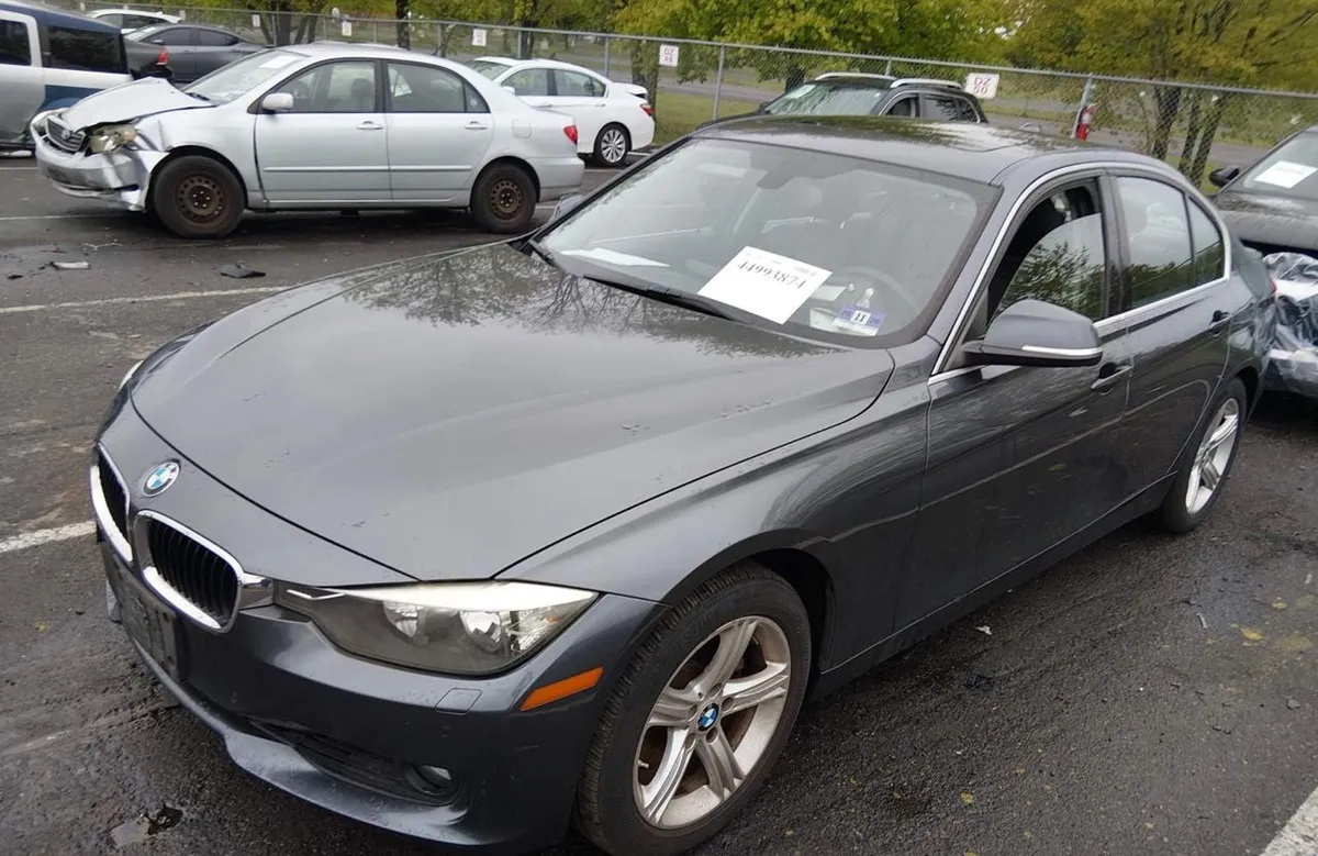 BMW 3 SERIES 3-SERIES F30 XDRIVE 2015
