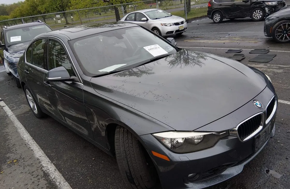 BMW 3 SERIES 3-SERIES F30 XDRIVE 2015