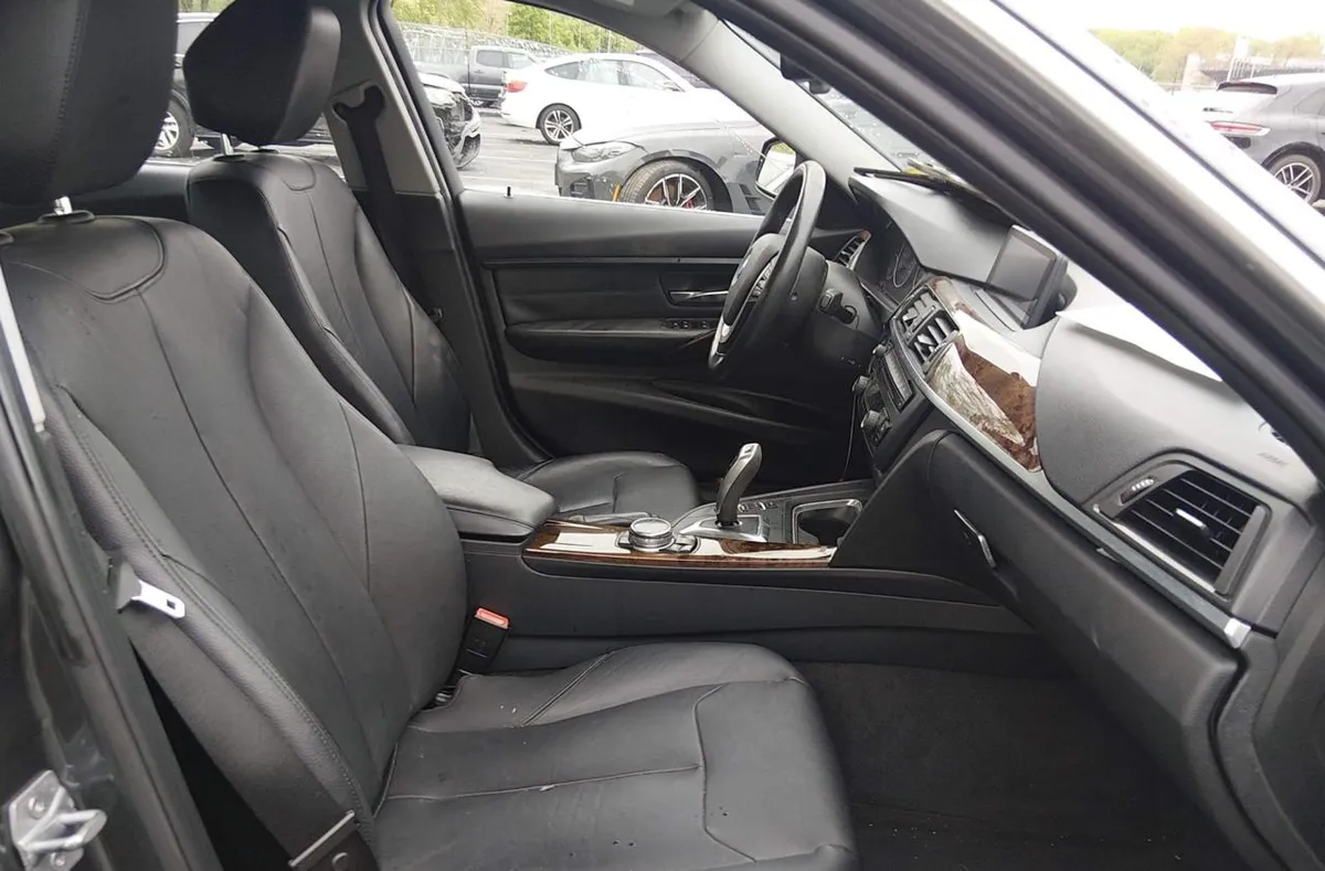BMW 3 SERIES 3-SERIES F30 XDRIVE 2015