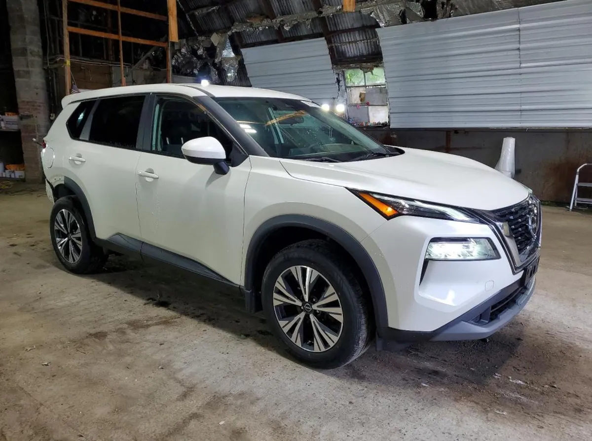 NISSAN ROGUE SV 2023