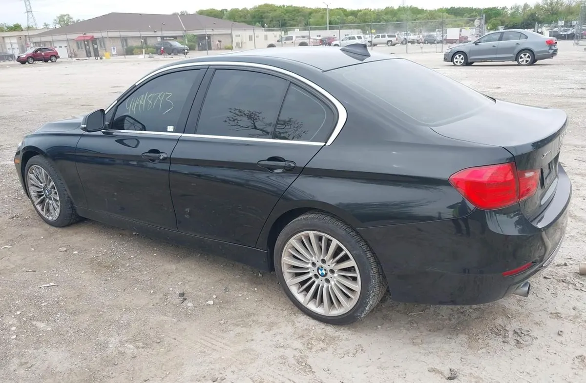 BMW 3 SERIES 3-SERIES F30 XDRIVE 2015