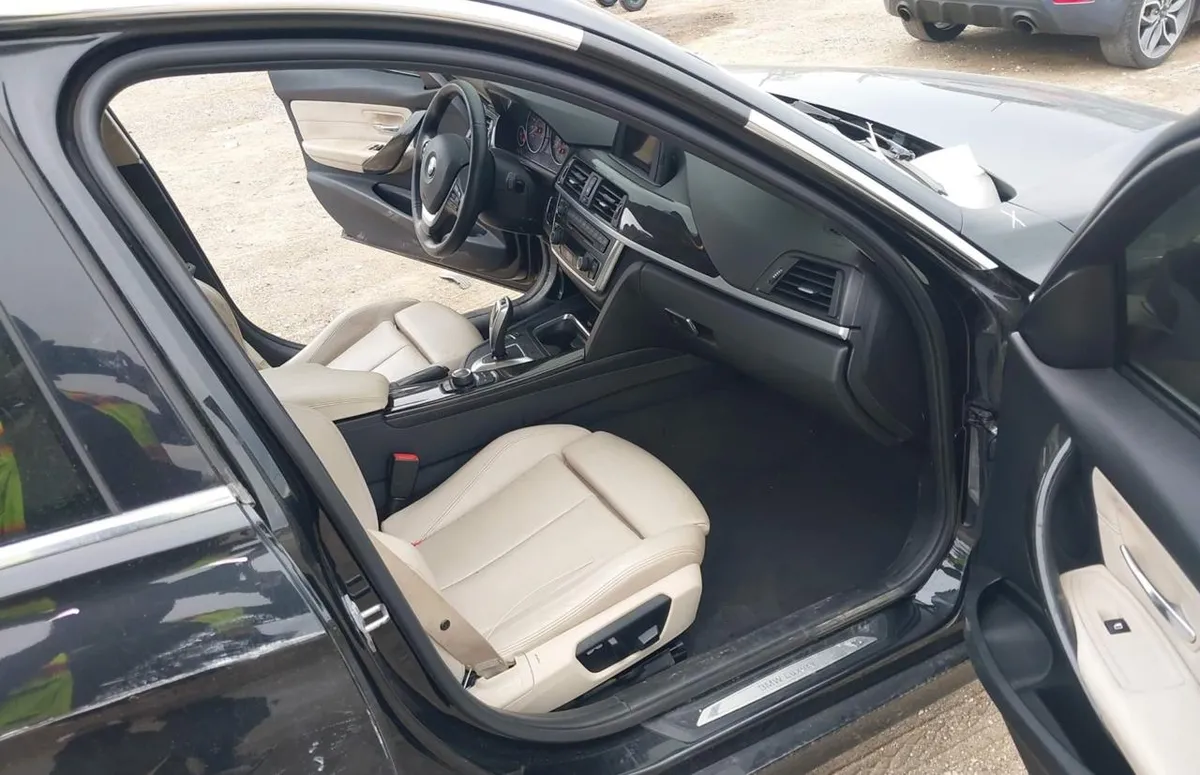 BMW 3 SERIES 3-SERIES F30 XDRIVE 2015