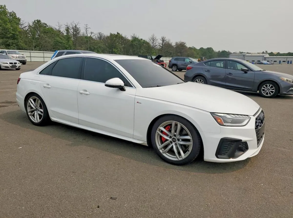 AUDI A4 PREMIUM PLUS 2022