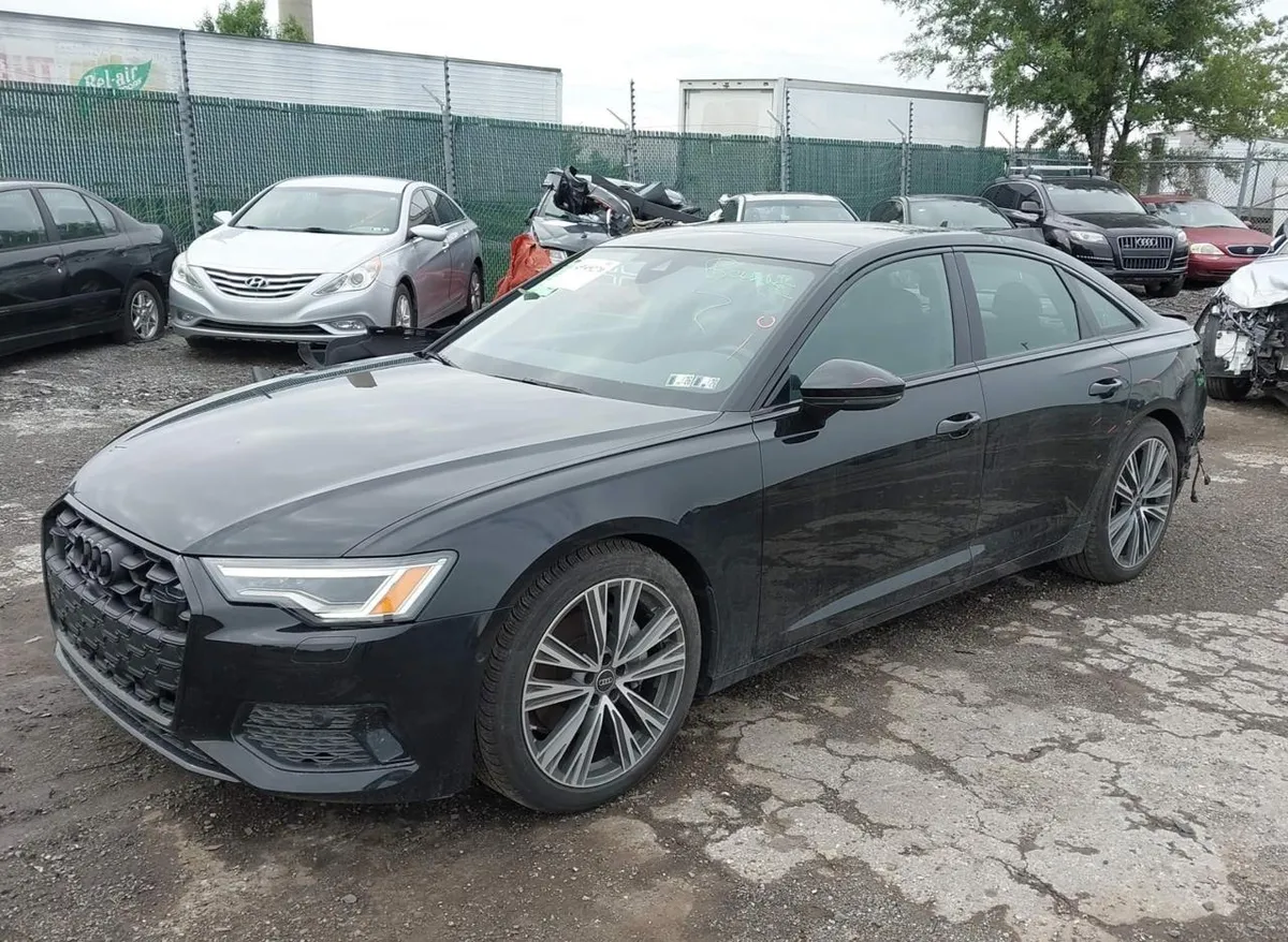 AUDI A6 PREMIUM PLUS 45 TFSI QUATTRO S TRONIC 2024